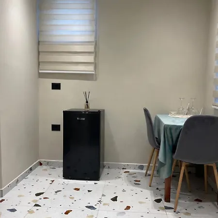 게스트하우스 Adna Center 3*