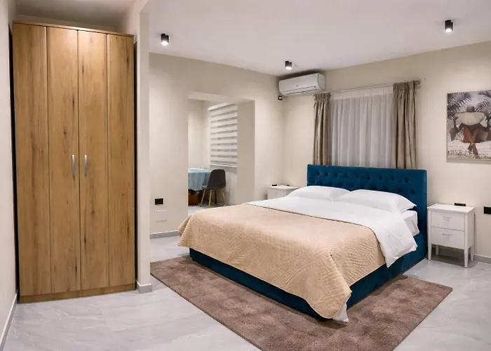 Adna Center Tirana