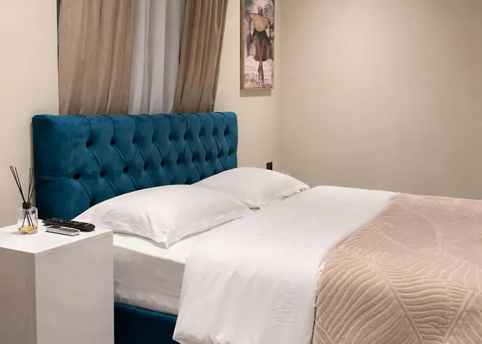 Adna Center Guest house